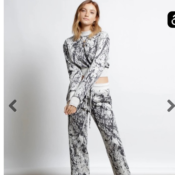 NWOTPollockHyperReality intarsia cotton-bl set - Picture 5 of 6